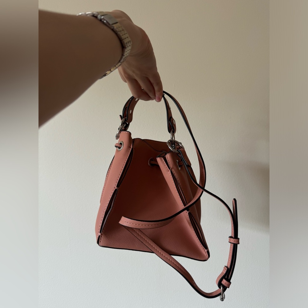 Zara Pink Mini Bucket Bag NWOT Never Worn — Cute Crossbody Summer Bag - Picture 2 of 9